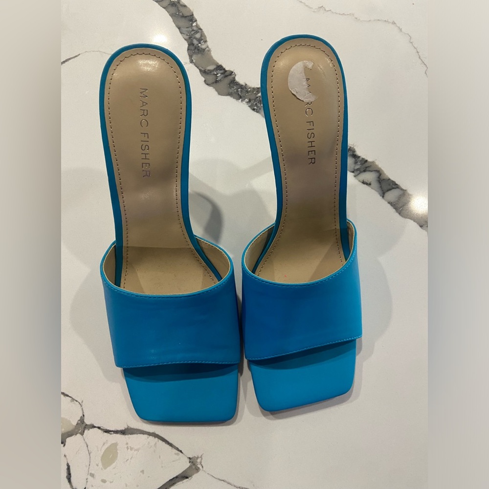 Marc Fisher Heel Sandals Size 9.5 - image 1